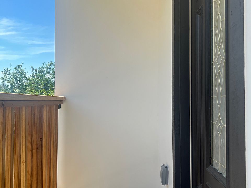 1st image of 175 N 19th St #2