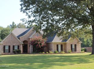13804 Whispering Pines Dr, Olive Branch, MS 38654