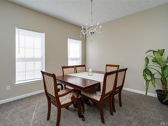 5th image of 5475 Fairford Ct