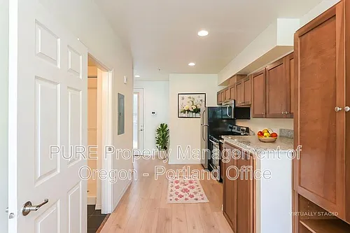 5490 SE Milwaukie Ave #105 Photo 1 5490 SE Milwaukie Ave #105 Photo 1