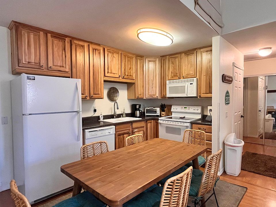 Summit II Apartments Mammoth Lakes, CA Zillow