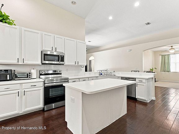 3rd image of 4327 Canongate Ct