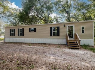 235 Ashley St, Hawthorne, FL 32640