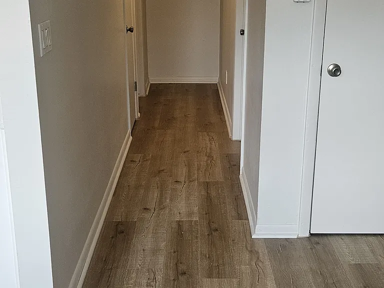 280 Stone St W #101 — Photo 6