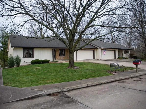 19001 Sunrise Dr, Belton, MO 64012