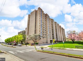 4500 S Four Mile Run Dr APT 732, Arlington, VA