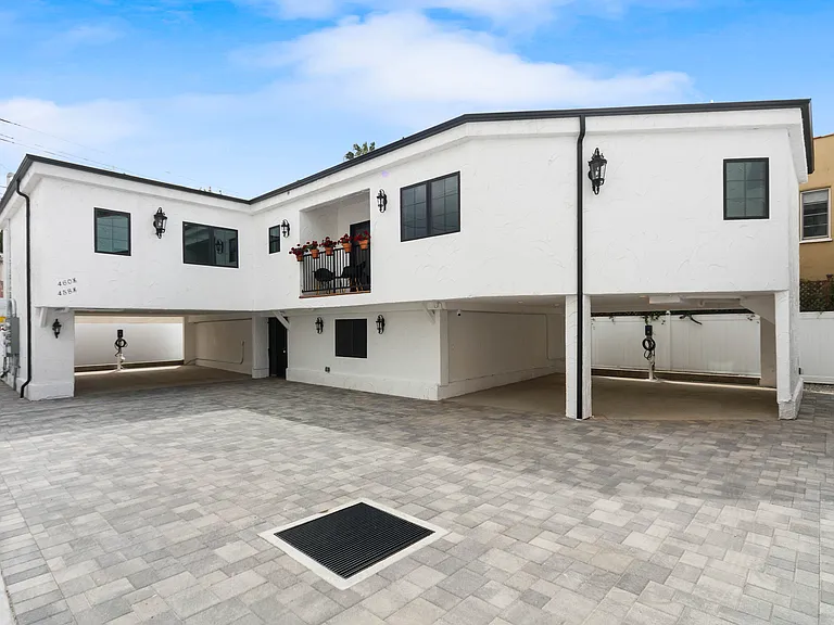 460 N Sierra Bonita Ave #460 — Photo 36