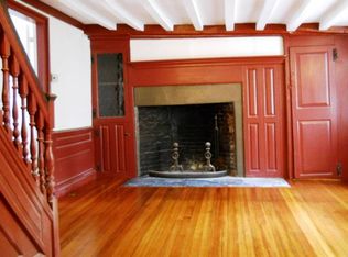 358 Essex St, Salem, MA 01970