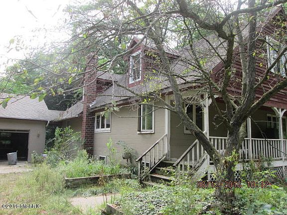 2nd image of 1170 Grindle Dr SE