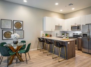 Monarch Luxury Townhomes, Phoenix, AZ 85024