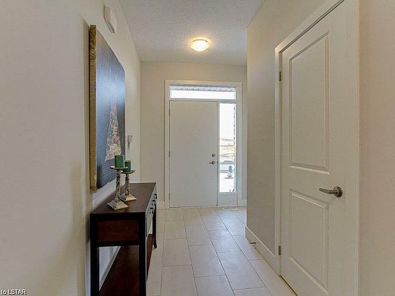 2nd image of 2282 Southport Cres Lot 36