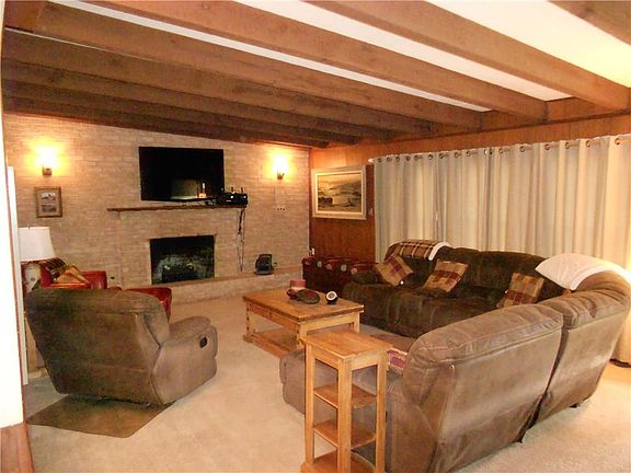 2nd image of 825 Marsalis Dr
