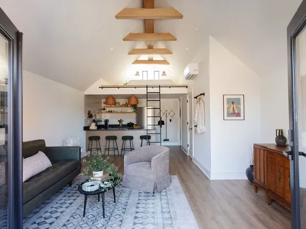 4301 Waterview Cir, North Charleston, SC 29418