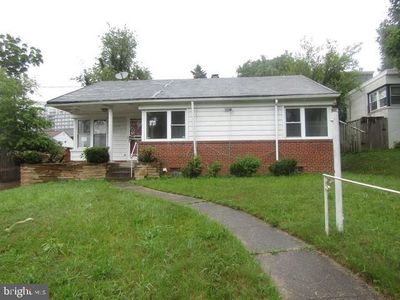 1467 Roxanna Rd NW, Washington, DC, 20012