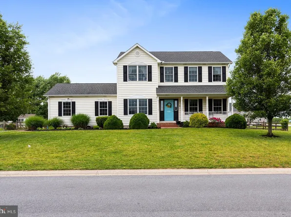 201 Stirrup Rd, Clayton, DE 19938