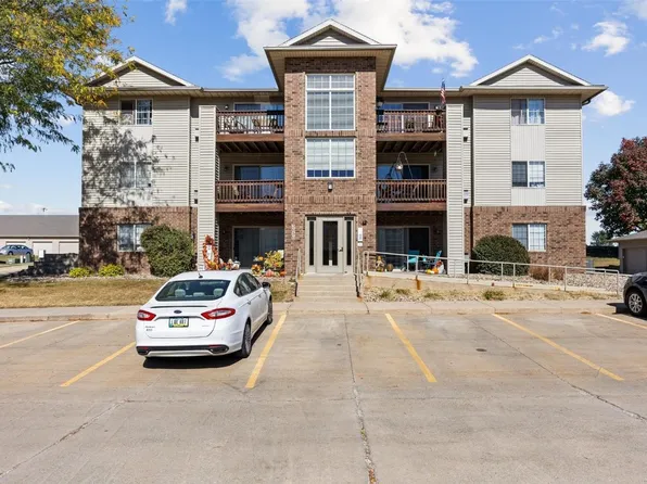 3050 Wilson Ave SW APT 3, Cedar Rapids, IA 52404