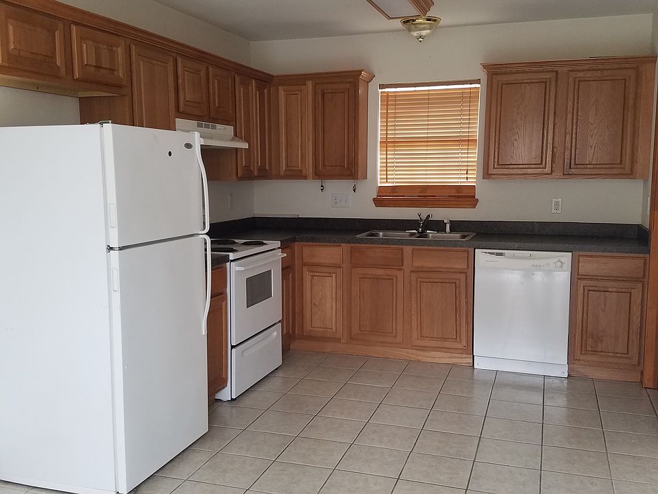 2nd image of 316 Gloria St #A