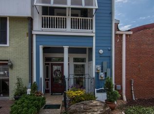 124 S Pendleton St, Easley, SC 29640