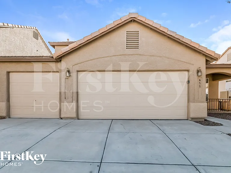 655 Corona Run Ave — Photo 1