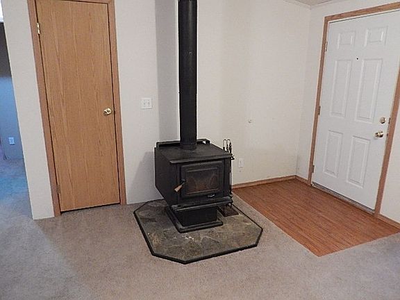 4th image of 10690 Harland Ln SE