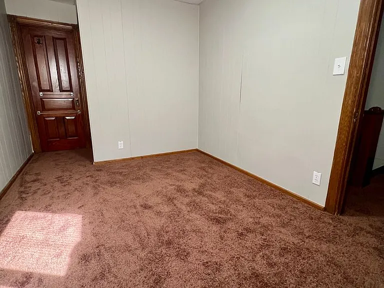 502 Buttonwood St — Photo 22