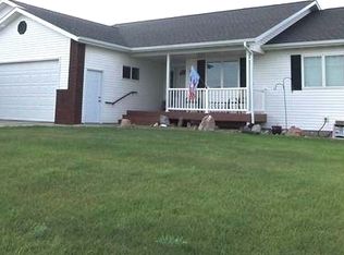 8009 Belmont, Bismarck, ND 58503