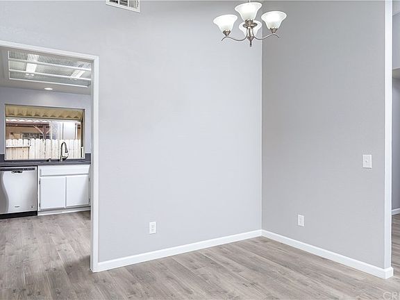 5th image of 43851 Delgado Ct