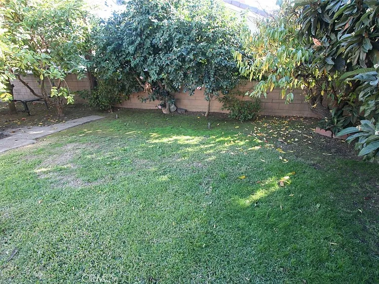 9968 Daines Dr — Photo 34