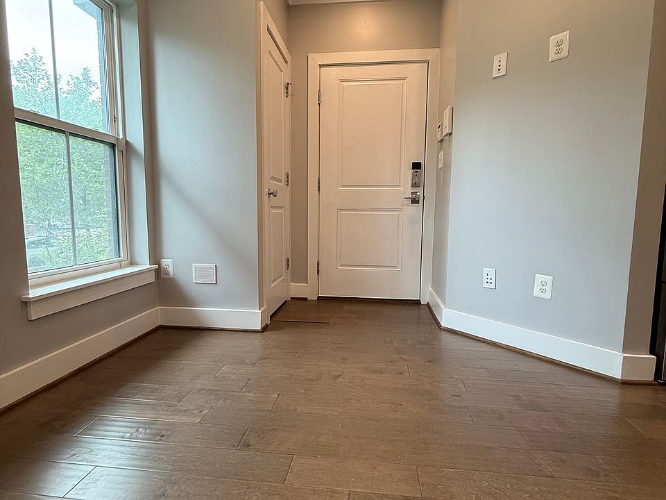 1st image of 915 Elder St NW #A