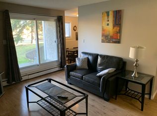 11255 31st Ave NW #12, Edmonton, AB T6J3V6