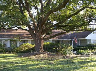 7170 Santa Fe Dr, Houston, TX 77061