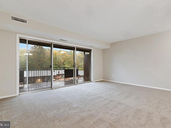 5th image of 10026 Fair Woods Dr #329
