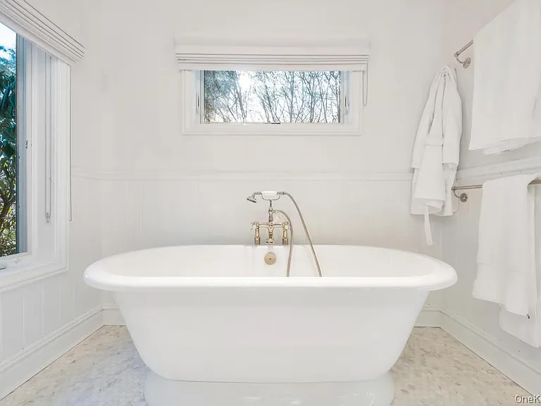 1 Cooper Ln — Photo 23