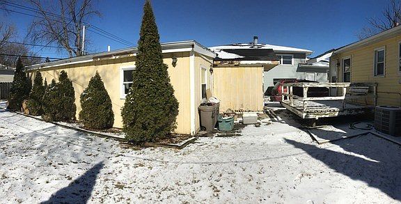 3rd image of 6610 Main St