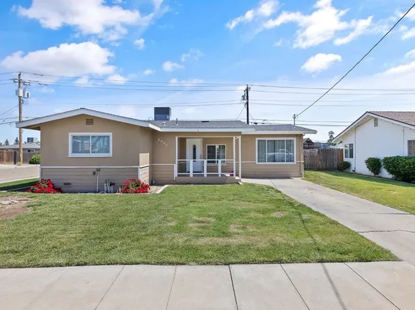 2982 D St, Selma, CA 93662