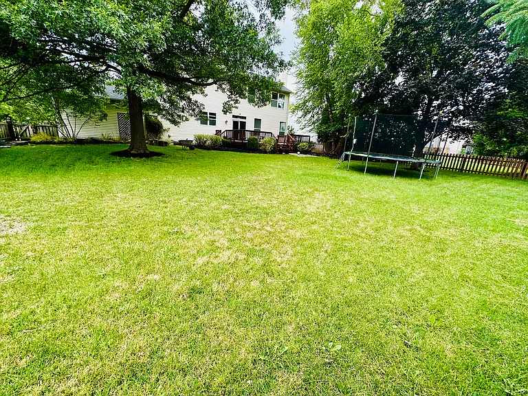 5273 Ivy Hill Dr — Photo 34