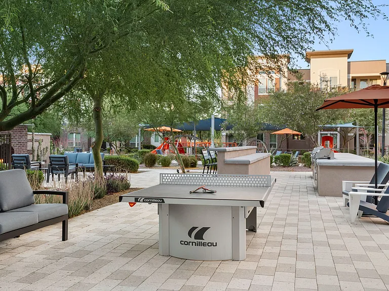 Town Commons — Photo 29
