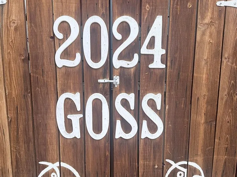 2024 Goss St #8 — Photo 4