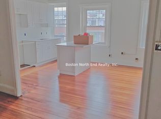 294 Hanover St APT 5D, Boston, MA 02113