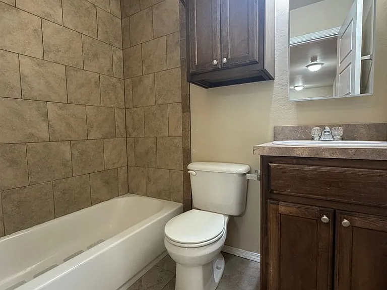 1305 SW Washington Ave #3 — Photo 7