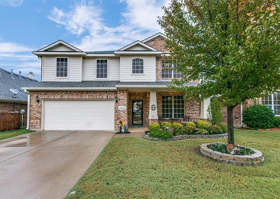 1st image of 15648 Landing Creek Ln