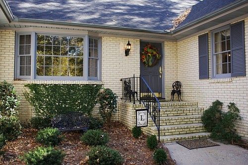 1st image of 3511 Ravencliff Dr