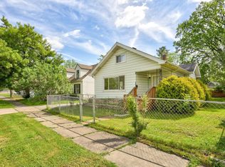 1922 Lowell Ave, Saginaw, MI 48601
