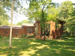 10401 Kelman Ct N, Stillwater, MN 55082