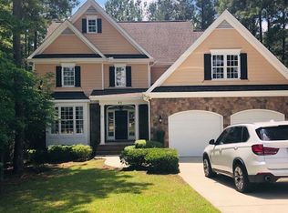 21 Shining Water Ln, Spring Lake, NC 28390