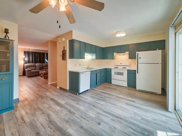 2952 Sheridan Ave, Cody, WY 82414