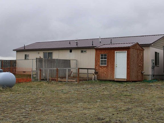 4th image of 130 Paydirt Ln