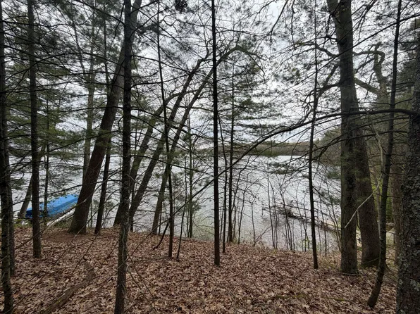 Wildwood Dr #9, Allegan, MI 49010