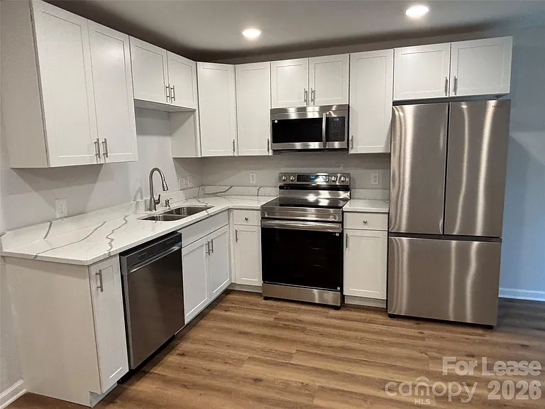 6211 Spanish Oak Rd — Photo 6