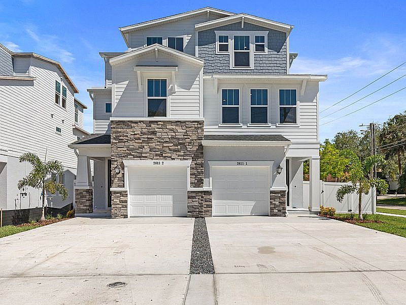 1st image of 2613 W Horatio St #1